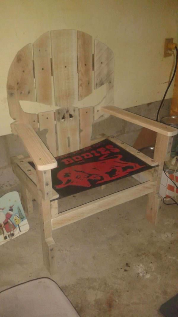 Pallet Garage Chair Pallet Benches, Pallet Chairs & Stools Pallet Garage Chair Pallet Benches, Pallet Chairs & Stools