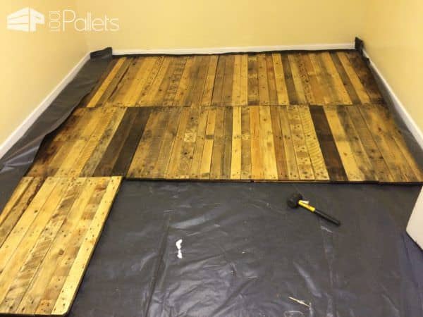 Removable Pallet Kitchen Floor! Pallet Floors & Decks Removable Pallet Kitchen Floor! Pallet Floors & Decks