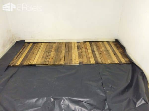 Removable Pallet Kitchen Floor! Pallet Floors & Decks Removable Pallet Kitchen Floor! Pallet Floors & Decks