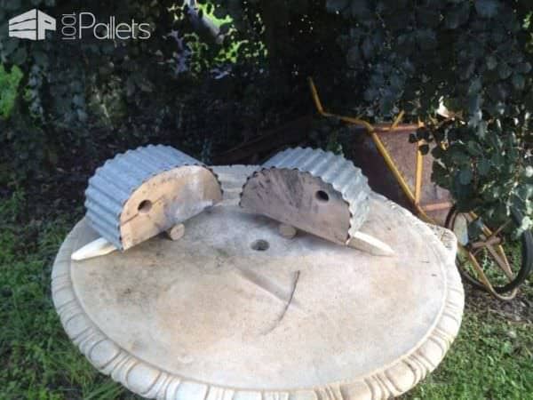 Rustic Pallet Birdhouses Animal Pallet Houses & Pallet Supplies Rustic Pallet Birdhouses Animal Pallet Houses & Pallet Supplies