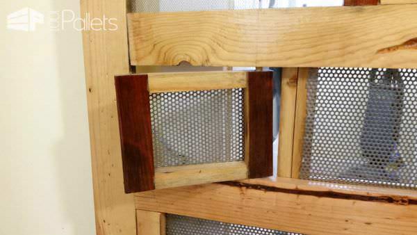 Screen Door out of Pallets Pallet Walls & Pallet Doors Screen Door out of Pallets Pallet Walls & Pallet Doors