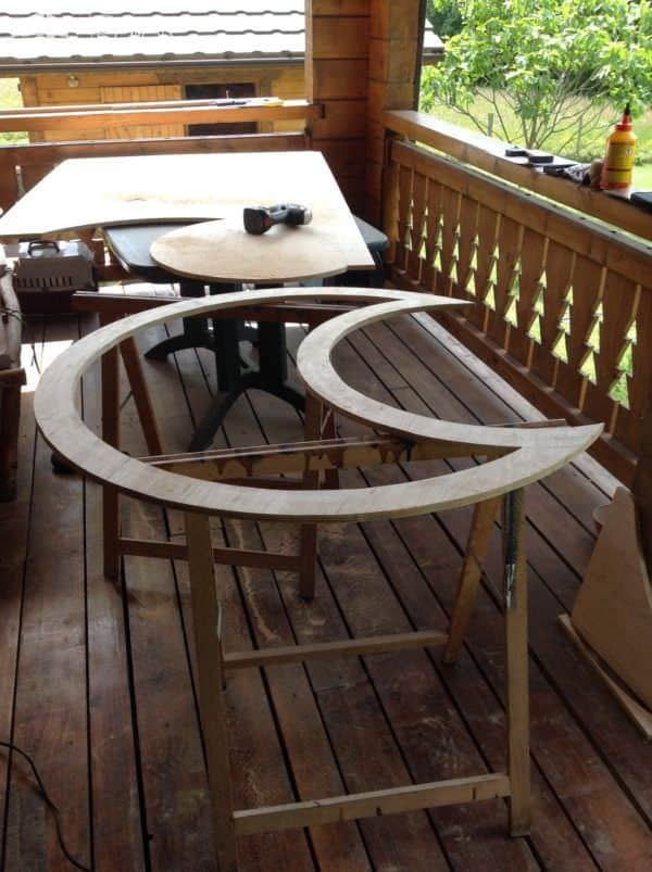 An Open Version of the Half-moon Cradle Fun Pallet Crafts for Kids Pallet Beds, Pallet Headboards & Frames An Open Version of the Half-moon Cradle Fun Pallet Crafts for Kids Pallet Beds, Pallet Headboards & Frames