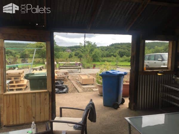 Amazing Pallet Shed Renovation Pallet Sheds, Cabins, Huts & Playhouses Amazing Pallet Shed Renovation Pallet Sheds, Cabins, Huts & Playhouses