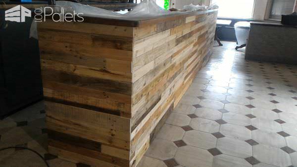Bar Receives Pallet Wood Facelift Pallet Bars Bar Receives Pallet Wood Facelift Pallet Bars