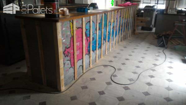 Bar Receives Pallet Wood Facelift Pallet Bars Bar Receives Pallet Wood Facelift Pallet Bars