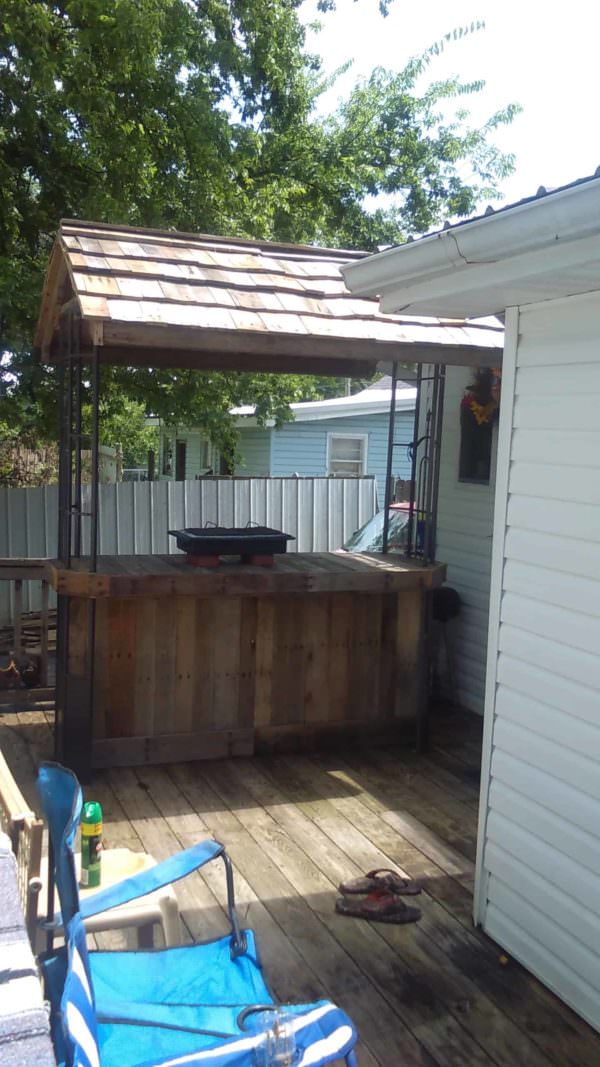 Hurricane Pallet Bar Pallet Bars Pallet Terraces & Pallet Patios Hurricane Pallet Bar Pallet Bars Pallet Terraces & Pallet Patios