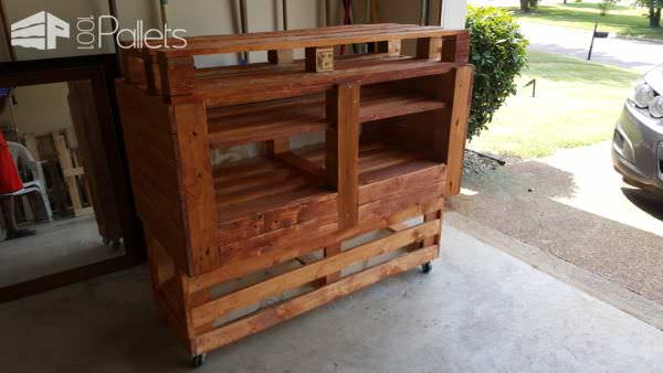 Pallet Entertainment Center Pallet TV Stands & Racks Pallet Entertainment Center Pallet TV Stands & Racks