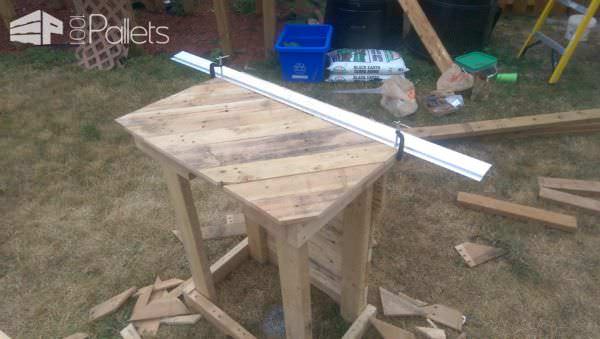 Pallet Fish Tank Pedestal Animal Pallet Houses & Pallet Supplies Pallet Desks & Pallet Tables Pallet Fish Tank Pedestal Animal Pallet Houses & Pallet Supplies Pallet Desks & Pallet Tables