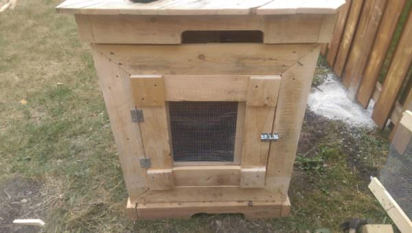 Pallet Fish Tank Pedestal Animal Pallet Houses & Pallet Supplies Pallet Desks & Pallet Tables Pallet Fish Tank Pedestal Animal Pallet Houses & Pallet Supplies Pallet Desks & Pallet Tables