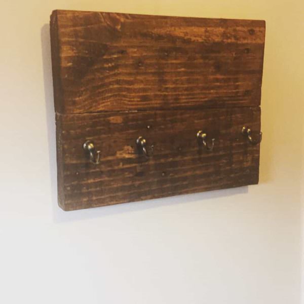 Pallet Key Holder Pallet Home Accessories Pallet Wall Decor & Pallet Painting Pallet Key Holder Pallet Home Accessories Pallet Wall Decor & Pallet Painting