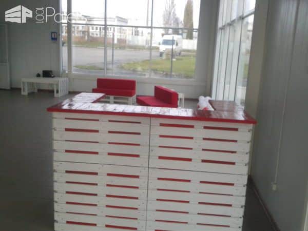 Pallet Lobby Furniture Pallet Furniture Pallet Store, Bar & Restaurant Decorations Pallet Lobby Furniture Pallet Furniture Pallet Store, Bar & Restaurant Decorations