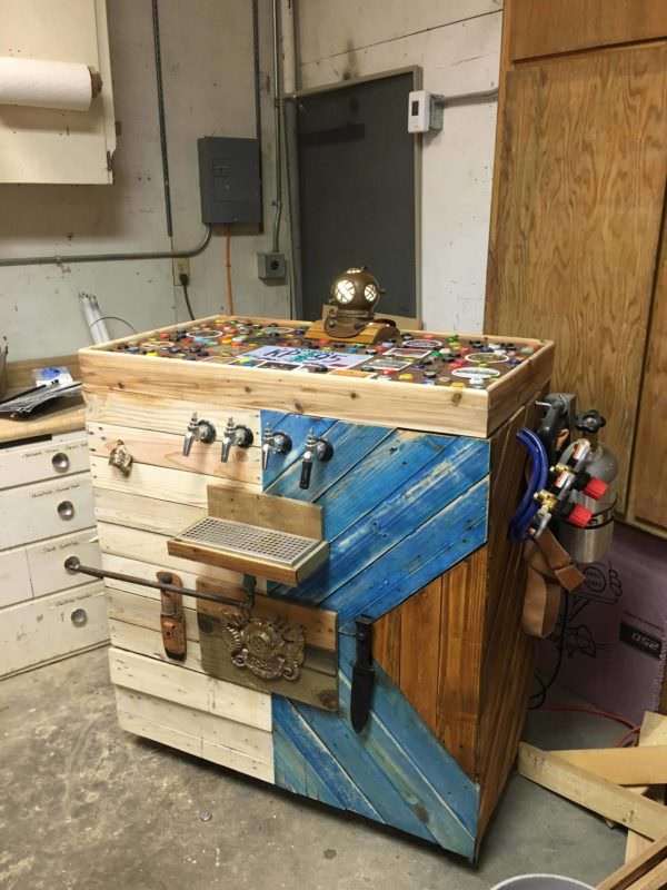 Pallet Navy Diver Kegerator Pallet Bars Pallet Navy Diver Kegerator Pallet Bars