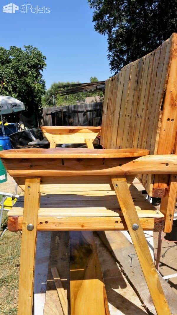 Pallet Rocking Bench With Detachable Cradle Pallet Benches, Pallet Chairs & Stools Pallet Rocking Bench With Detachable Cradle Pallet Benches, Pallet Chairs & Stools