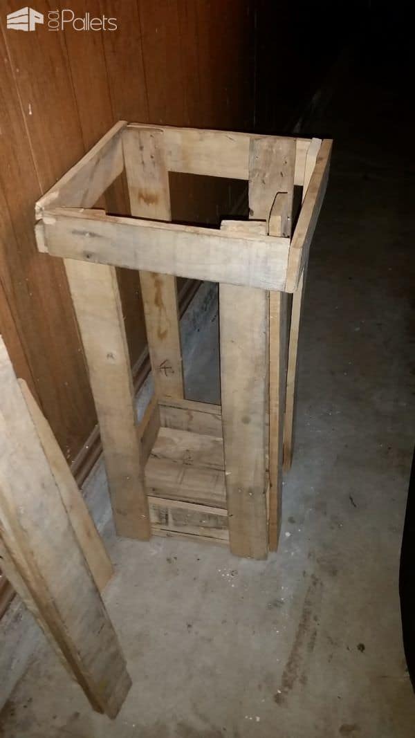 Pallet Water Cooler Enclosure Pallet Cabinets & Wardrobes Pallet Water Cooler Enclosure Pallet Cabinets & Wardrobes