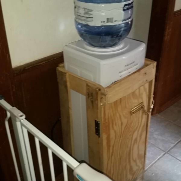 Pallet Water Cooler Enclosure Pallet Cabinets & Wardrobes Pallet Water Cooler Enclosure Pallet Cabinets & Wardrobes