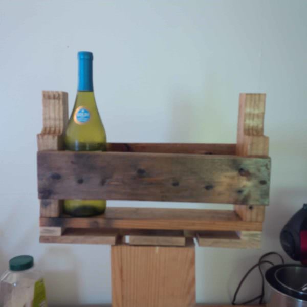 Pallet Wine Racks Pallet Home Décor Ideas Pallet Shelves & Pallet Coat Hangers Pallet Wine Racks Pallet Home Décor Ideas Pallet Shelves & Pallet Coat Hangers