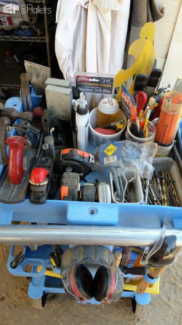 Repurposed Janitorial Cart into a Crafter’s Helper DIY Pallet Tutorials Repurposed Janitorial Cart into a Crafter’s Helper DIY Pallet Tutorials