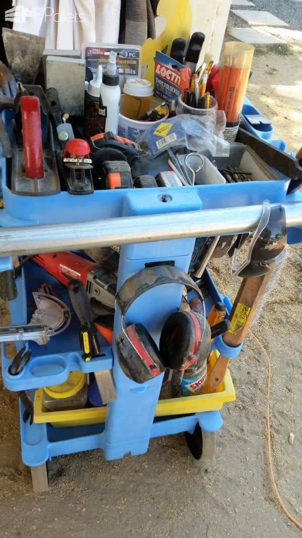 Repurposed Janitorial Cart into a Crafter’s Helper DIY Pallet Tutorials Repurposed Janitorial Cart into a Crafter’s Helper DIY Pallet Tutorials