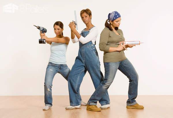 Size Does Matter From A Woman’s Perspective DIY Pallet Tutorials Size Does Matter From A Woman’s Perspective DIY Pallet Tutorials