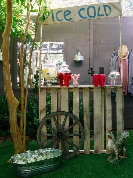 10 Lemonade Stands Made out of Repurposed Pallets Fun Pallet Crafts for Kids 10 Lemonade Stands Made out of Repurposed Pallets Fun Pallet Crafts for Kids