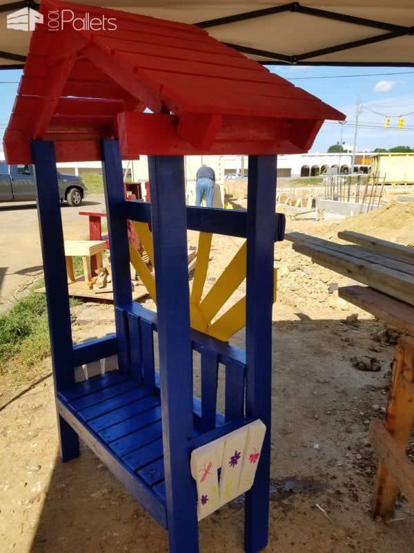 A Wee Pallet Bench for a Wee Niece Lounges & Garden Sets Pallet Benches, Pallet Chairs & Stools A Wee Pallet Bench for a Wee Niece Lounges & Garden Sets Pallet Benches, Pallet Chairs & Stools