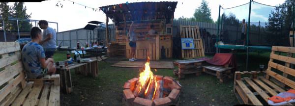 Backyard Pallet Bar Lounge Set Lounges & Garden Sets Pallet Bars Backyard Pallet Bar Lounge Set Lounges & Garden Sets Pallet Bars