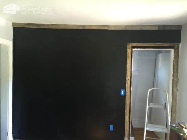 Living Room Pallet Accent Wall Pallet Walls & Pallet Doors Living Room Pallet Accent Wall Pallet Walls & Pallet Doors