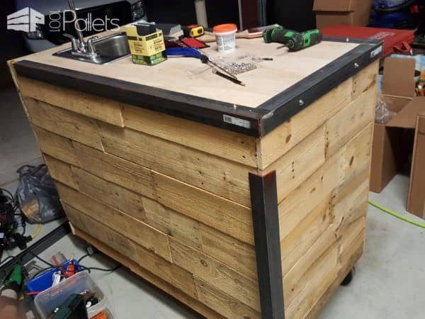 Pallet-clad Espresso Cart Pallet Bars Pallet-clad Espresso Cart Pallet Bars