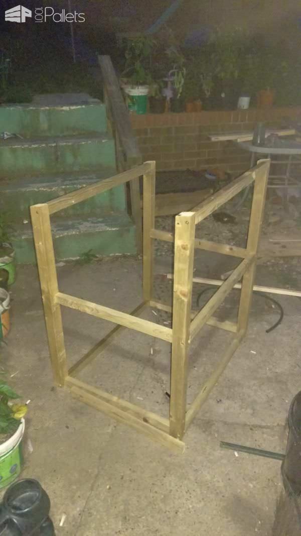 Pallet Rabbit Castle Hutch Animal Pallet Houses & Pallet Supplies Pallet Rabbit Castle Hutch Animal Pallet Houses & Pallet Supplies
