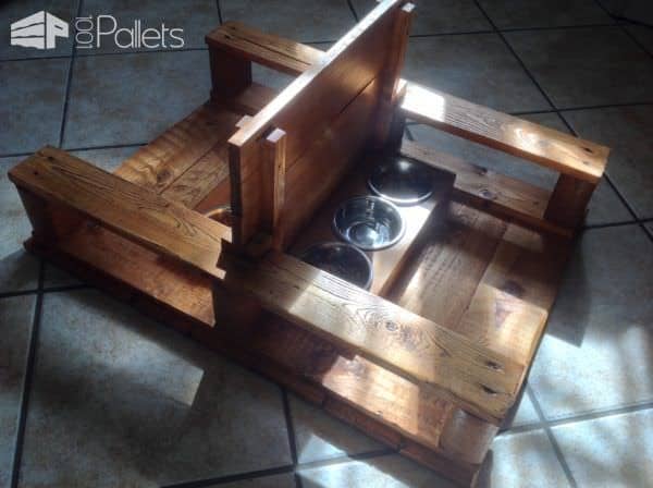 Pallet Two-station Cat Feeder Animal Pallet Houses & Pallet Supplies Pallet Two-station Cat Feeder Animal Pallet Houses & Pallet Supplies