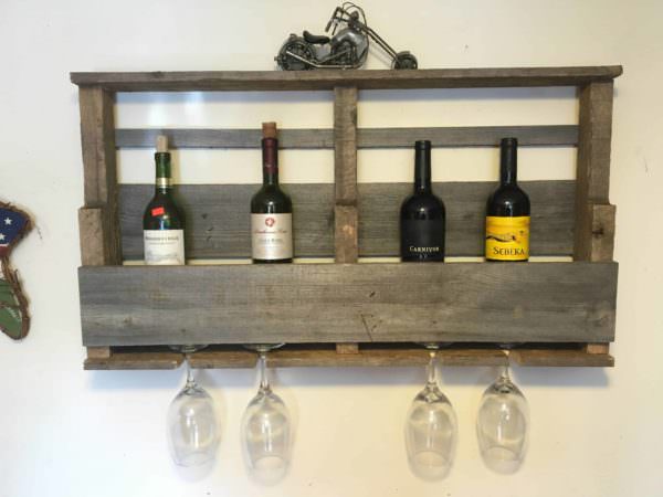 Pallet Wine/Stemware Rack Pallet Shelves & Pallet Coat Hangers Pallet Wine/Stemware Rack Pallet Shelves & Pallet Coat Hangers