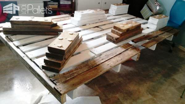 Underlit Pallet Bed You Have To See! Pallet Beds, Pallet Headboards & Frames Underlit Pallet Bed You Have To See! Pallet Beds, Pallet Headboards & Frames