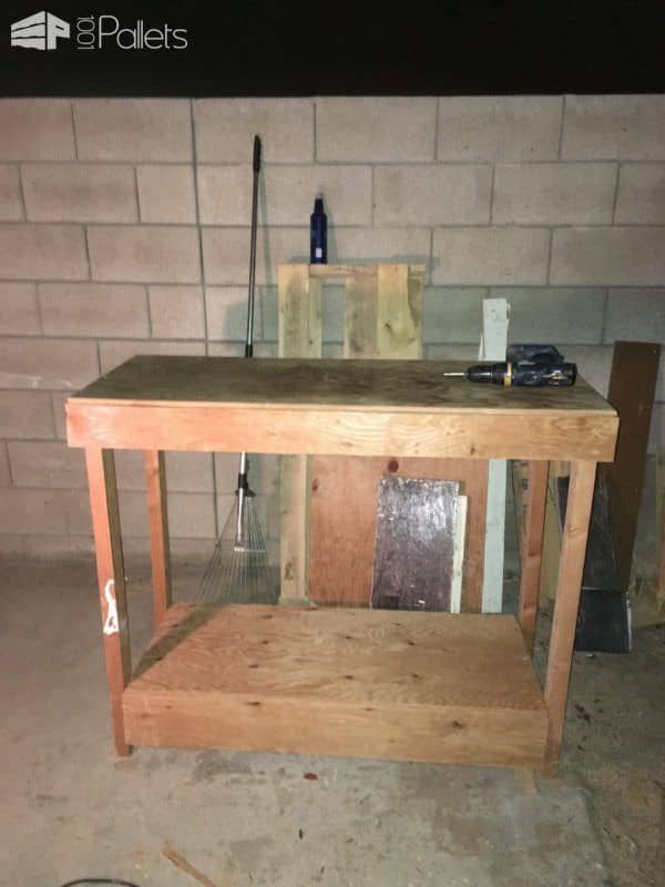 Make Your Own Plywood-topped Pallet Workbench Pallet Benches, Pallet Chairs & Stools Make Your Own Plywood-topped Pallet Workbench Pallet Benches, Pallet Chairs & Stools