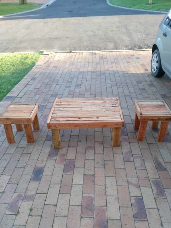 Pallet Coffee Table / End Table Set Pallet Coffee Tables Pallet Coffee Table / End Table Set Pallet Coffee Tables
