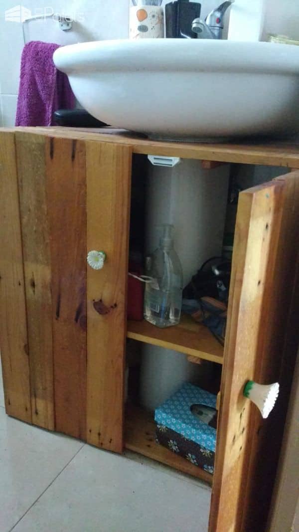 Rustic Sink Pedestal Surround Out Of 6 Repurposed Pallets / Mueble De Baño Pallet Cabinets & Wardrobes Rustic Sink Pedestal Surround Out Of 6 Repurposed Pallets / Mueble De Baño Pallet Cabinets & Wardrobes