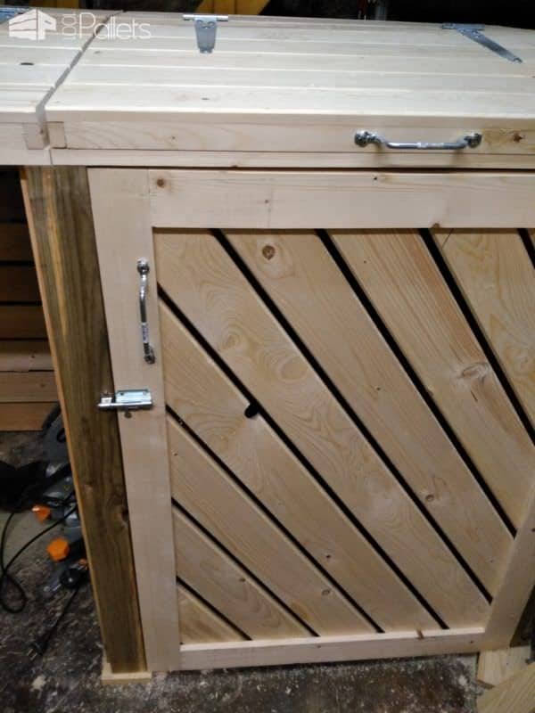 Stylish Pallet Trash/Recycling Bin Shed – Cache Poubelle Pallet Boxes & Chests Pallet Sheds, Cabins, Huts & Playhouses Stylish Pallet Trash/Recycling Bin Shed – Cache Poubelle Pallet Boxes & Chests Pallet Sheds, Cabins, Huts & Playhouses