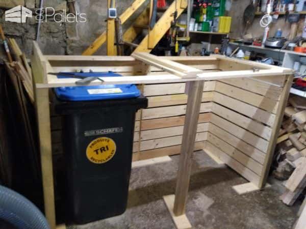 Stylish Pallet Trash/Recycling Bin Shed – Cache Poubelle Pallet Boxes & Chests Pallet Sheds, Cabins, Huts & Playhouses Stylish Pallet Trash/Recycling Bin Shed – Cache Poubelle Pallet Boxes & Chests Pallet Sheds, Cabins, Huts & Playhouses