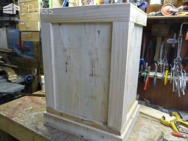 The Pallet Tardis Firewood Box Pallet Boxes & Chests The Pallet Tardis Firewood Box Pallet Boxes & Chests