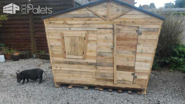 Zany-fun Pallet Playhouse / Maisonnette Pour Enfants Pallet Sheds, Cabins, Huts & Playhouses Zany-fun Pallet Playhouse / Maisonnette Pour Enfants Pallet Sheds, Cabins, Huts & Playhouses