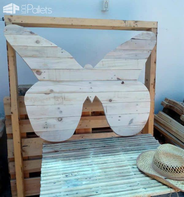Cheerful Pallet Butterfly Planter Wall Art Pallet Planters & Compost Bins Pallet Wall Decor & Pallet Painting Cheerful Pallet Butterfly Planter Wall Art Pallet Planters & Compost Bins Pallet Wall Decor & Pallet Painting