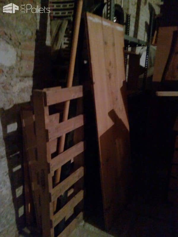 Easy Fit Collapsible Pallet Art Table Pallet Desks & Pallet Tables Easy Fit Collapsible Pallet Art Table Pallet Desks & Pallet Tables