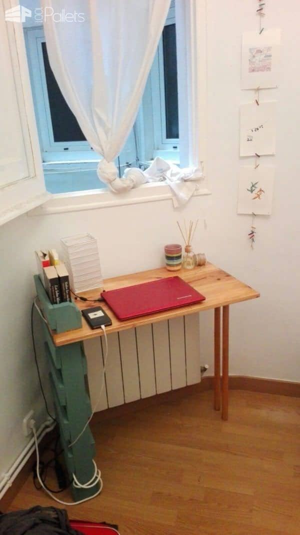 Easy Fit Collapsible Pallet Art Table Pallet Desks & Pallet Tables Easy Fit Collapsible Pallet Art Table Pallet Desks & Pallet Tables