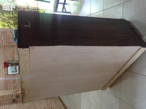Handy Catch-all Pallet Entryway Shelf Pallet Shelves & Pallet Coat Hangers Handy Catch-all Pallet Entryway Shelf Pallet Shelves & Pallet Coat Hangers