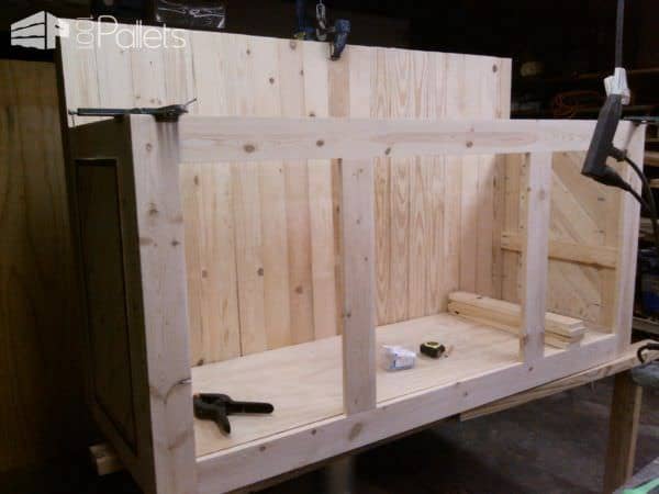 Magnificent Two-tier Pallet Kitchen Island Pallet Bars Magnificent Two-tier Pallet Kitchen Island Pallet Bars