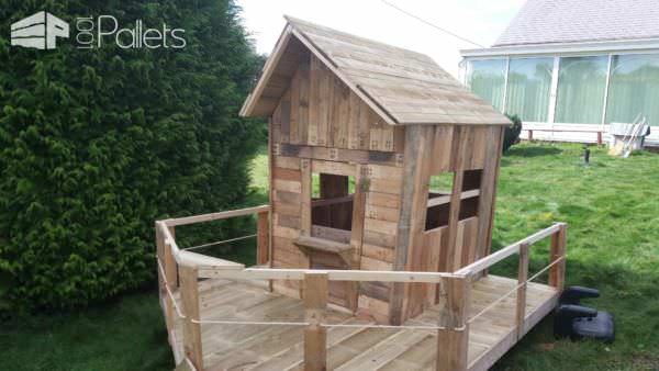 Small Pallet Playhouse / Petite Cabane En Bois De Palette Pallet Sheds, Cabins, Huts & Playhouses Small Pallet Playhouse / Petite Cabane En Bois De Palette Pallet Sheds, Cabins, Huts & Playhouses