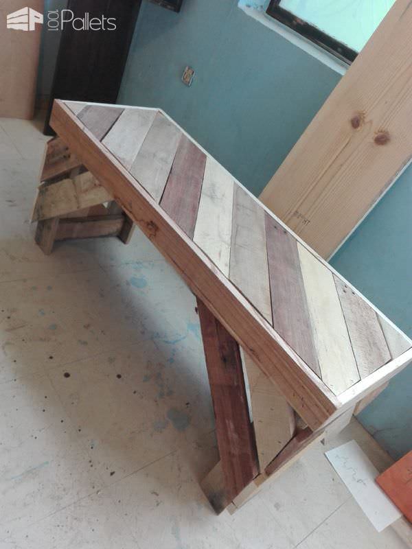 Attractive Diagonal Pallet Bench Under 3 Hours Pallet Benches, Pallet Chairs & Stools Attractive Diagonal Pallet Bench Under 3 Hours Pallet Benches, Pallet Chairs & Stools