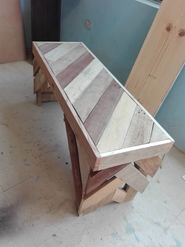 Attractive Diagonal Pallet Bench Under 3 Hours Pallet Benches, Pallet Chairs & Stools Attractive Diagonal Pallet Bench Under 3 Hours Pallet Benches, Pallet Chairs & Stools