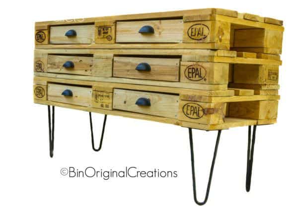 Etsy Product of the Week: Gorgeous Pallet Dresser Other Pallet Projects Pallet Cabinets & Wardrobes Etsy Product of the Week: Gorgeous Pallet Dresser Other Pallet Projects Pallet Cabinets & Wardrobes
