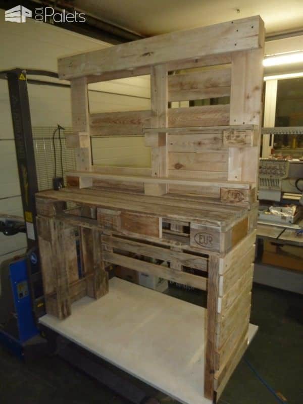 Gorgeous Mirrored Pallet Vanity Set With Jewelry Rack Pallet Benches, Pallet Chairs & Stools Pallet Desks & Pallet Tables Gorgeous Mirrored Pallet Vanity Set With Jewelry Rack Pallet Benches, Pallet Chairs & Stools Pallet Desks & Pallet Tables