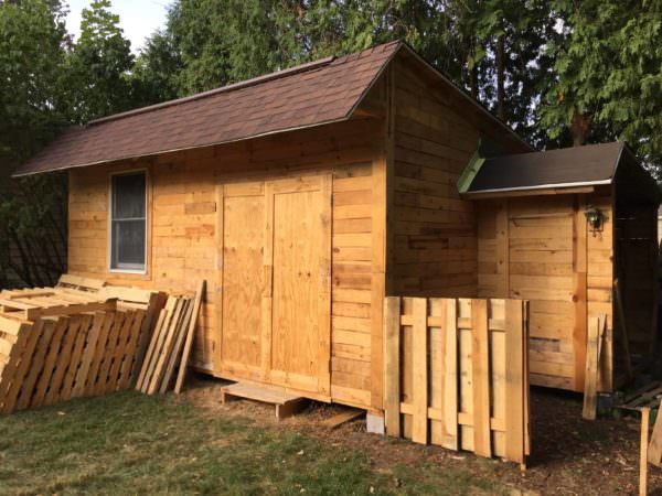 Outstanding 14×20-foot Shed Woodshop Pallet Sheds, Cabins, Huts & Playhouses Outstanding 14×20-foot Shed Woodshop Pallet Sheds, Cabins, Huts & Playhouses